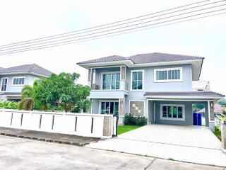 Thanaporn Park Home 5