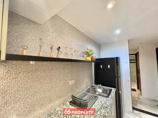 Condo for Rent, Sale at Hillside 3