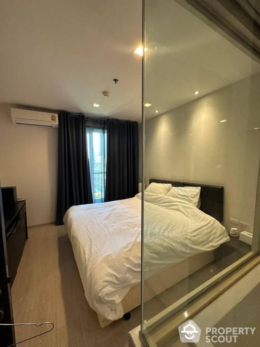 1-BR Condo at Rhythm Sukhumvit 44/1 near BTS Phra Khanong