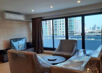 2-BR Apt. near MRT Sukhumvit