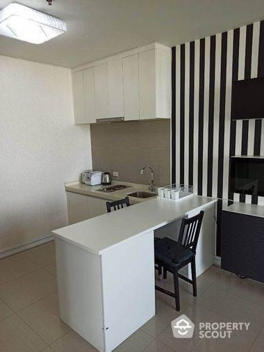 2-BR Condo near MRT Phra Ram 9 (ID 425783)