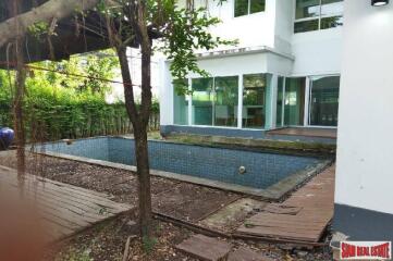 Nirvana Housse - Amazing 3 Bed House for Rent in Rama 9.