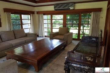 Lakeside Villa II - Big Two Storey House on Large Lush Tropical Lot in Bang Na