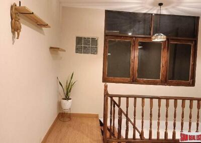 Charming Two Bedroom, Two Storey House for Rent Near BTS Chit Lom -