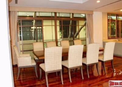 Baan Sansiri Sukhumvit 67 - Experience the Grandeur of the 4-Bedroom Corner Unit with Private Pool in Bangkok