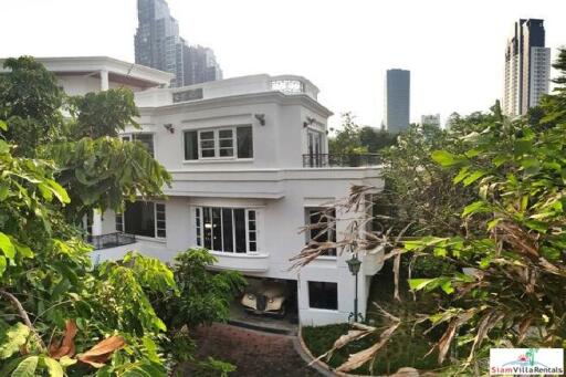 Prestigious Renovated Five Bedroom House in the Heart of Sukhumvit 61 and Close to BTS Ekkamai