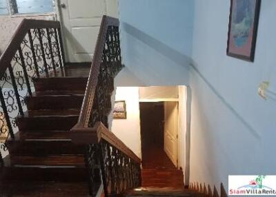 Large Townhouse for Rent in a Convenient Location, Sukhumvit Soi 10