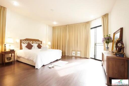 Veranda Ville Sukhumvit 38 - Impressive Two Storey, Two Bedroom House Near BTS Thong Lo