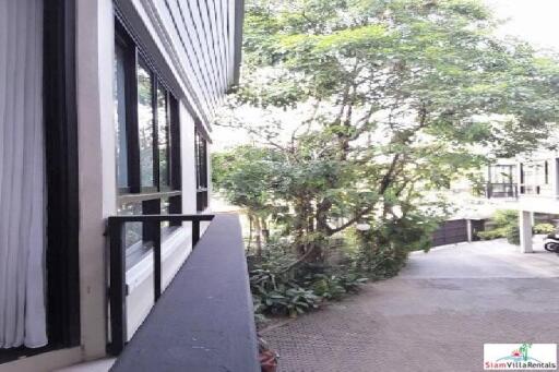 Veranda Ville Sukhumvit 38 - Impressive Two Storey, Two Bedroom House Near BTS Thong Lo