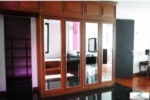 Private Four Bedroom House with Pool and Tropical Gardens in Thong Lo