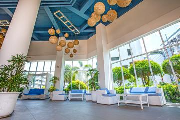 Spacious and modern lobby with natural light and contemporary decor