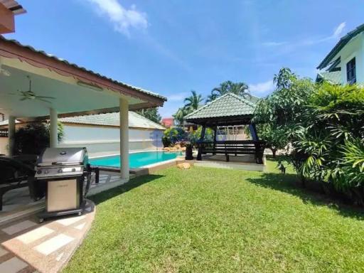 3 Bedrooms House in Paradise Hill 2 East Pattaya H011307