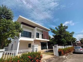 House for Rent in San Kamphaeng , San Kamphaeng.