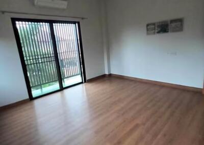 House for Rent in San Kamphaeng , San Kamphaeng.