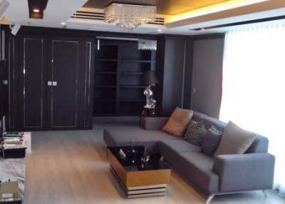 3 bed Condo in Baan Siri Thirty One Khlong Toei Nuea Sub District C020640