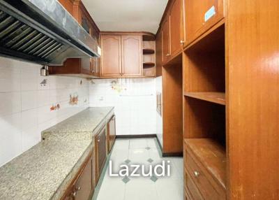 4 Bed 5 Bath 140 SQ.M Pariyanont Village