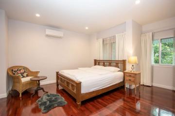 Exceptional 4-Bed, 6-Bath Residence for Rent : San Sai