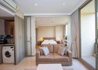Luxury in Chiang Mai: 1 Bedroom Condo at Hilltania