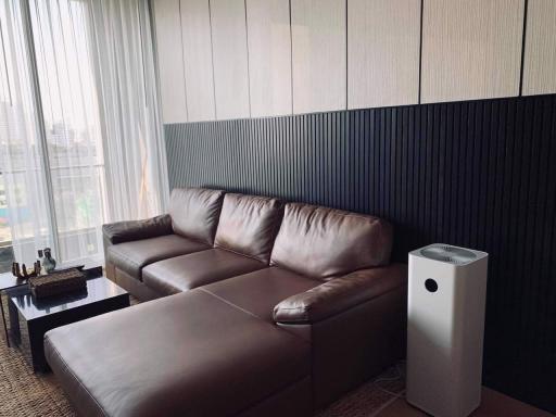 2 bed Condo in BEATNIQ Sukhumvit 32 Khlongtan Sub District C020646