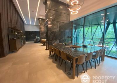 1-BR Condo at Whizdom Essence Sukhumvit near BTS Punnawithi