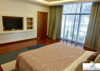Levara Residence  Comfortable and Luxurious Four Bedroom House for Rent near BTS Phrom Phong