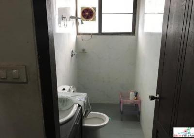 180 ตรม., 3 ห้องนอน, 3 ห้องน้ำ บ้าน ราคา ฿ 55,000/เดือน