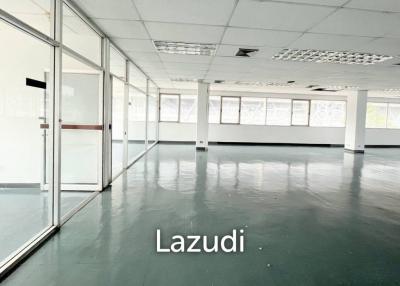 Office space for rent in Laksi
