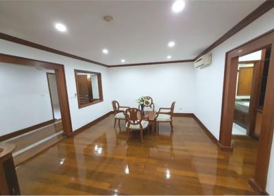 Room for rent 3+1 Bed with 378 SQM at Center of Sukhumvit 31, Prompong BTS - 920071001-12275