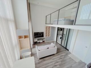 1 Bedroom Condo