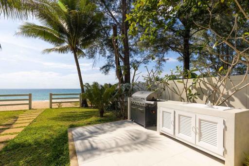 4bedrooms colonial style absolute beach front villa in Natai