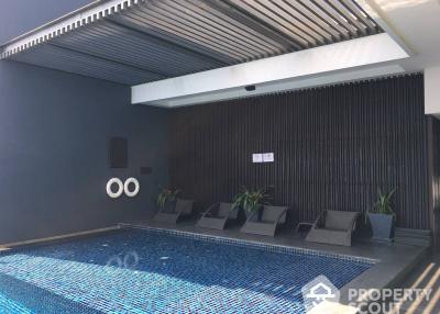 1-BR Condo at Life @ Sathorn 10 near BTS Chong Nonsi