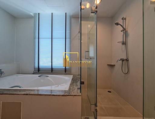 Spacious 3 Bedroom Apartment in Heart of Phrom Phong