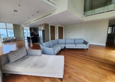 Bright 24  6 Bedroom Duplex Condo For Rent in Phrom Phong