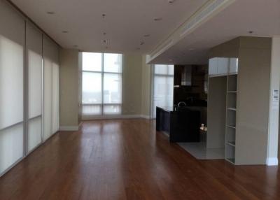 Bright 24  6 Bedroom Duplex Condo For Rent in Phrom Phong