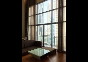 Bright 24  Below Market 3 Bedroom Duplex For Rent in Phrom Phong