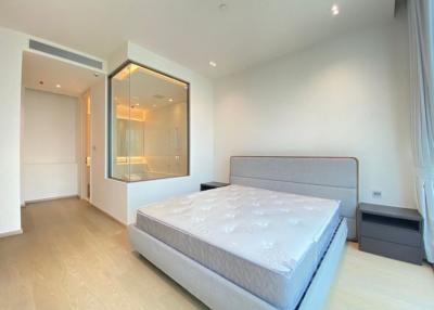 2 Bedroom For Rent in The Strand Thonglor