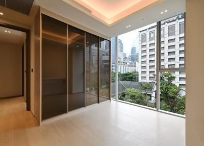 Tonson One Residence  2 Bedroom Luxury Condo For Rent in Chidlom