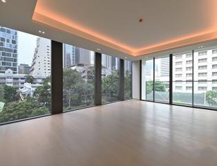 Tonson One Residence  2 Bedroom Luxury Condo For Rent in Chidlom