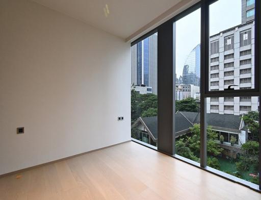 Tonson One Residence  2 Bedroom Luxury Condo For Rent in Chidlom