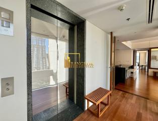 Hansar  2 Bedroom Condo For Rent in Ratchadamri