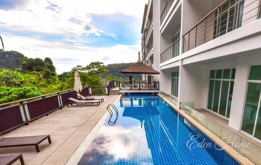 Large 1-Bed Freehold Condo in Kamala