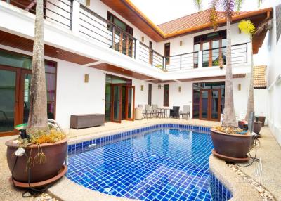 3 Bedroom Pool Villa in Kathu