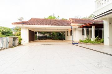 4 Bedroom Villa for Rent in Kathu