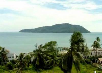 A perfect sea view Land for sale !!