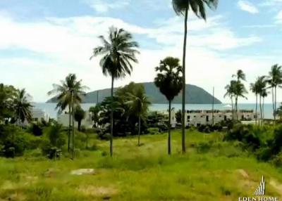 A perfect sea view Land for sale !!