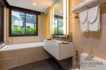 Contemporary luxury condo in Patong for Sale!!