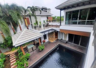 3 BR Luxury Pool villa, Chalong close to BCIS