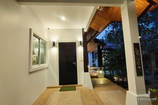 Newly Renovated House For Sale in Rawai!!