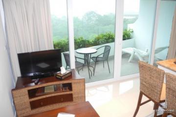 <strong>Spacious Corner One Bedroom Sea View Condo at KATA For SALE !!!</strong>