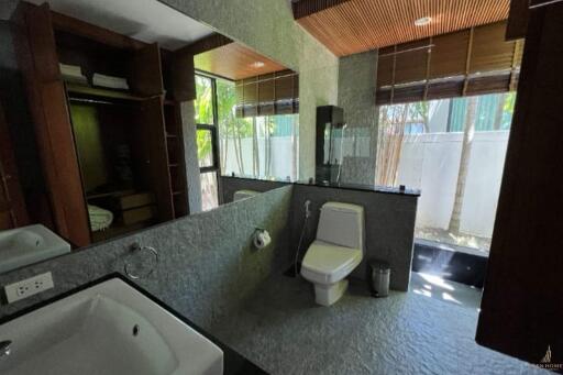 3 ห้องนอน, 3 ห้องน้ำ บ้าน ราคา ฿ 170,000/เดือน